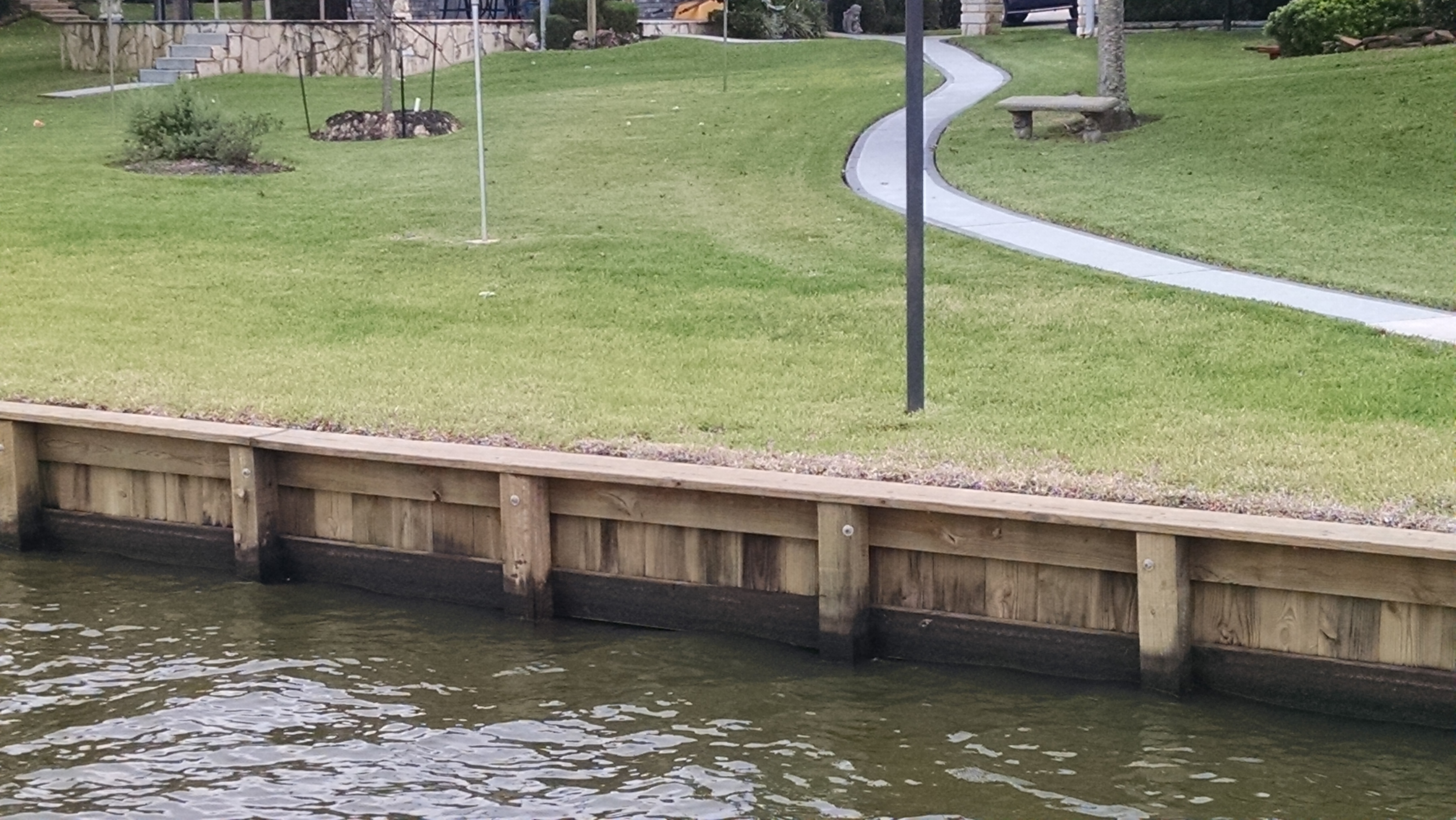 Elite Excavation bulkhead construction on lake houston