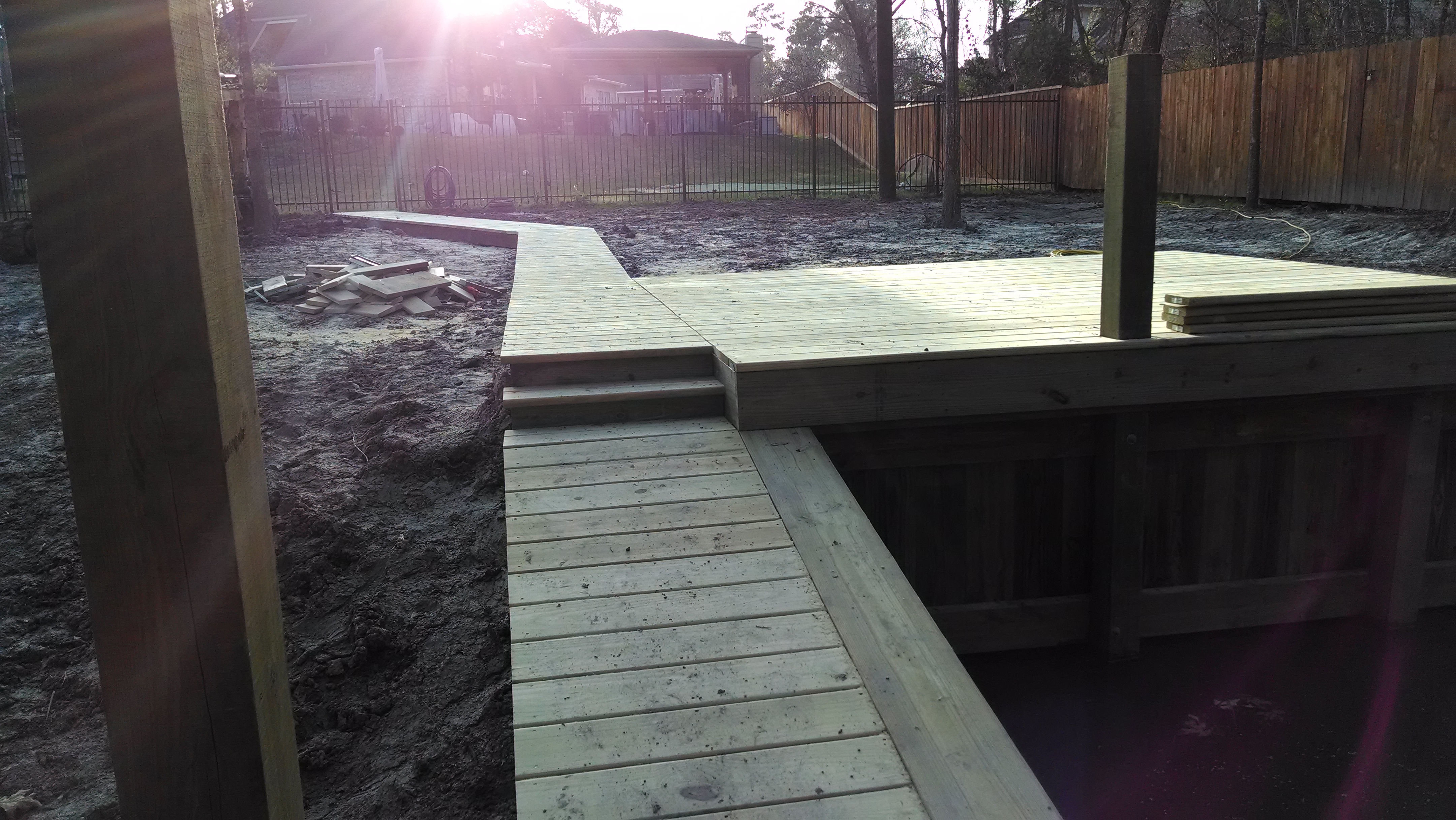 Deck dock and walkway construction on lake houston