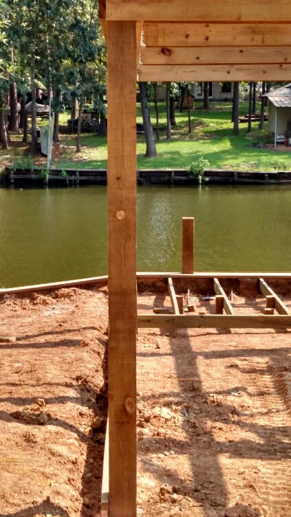 Super straight piling line as expected by elite boat house construction lake houston